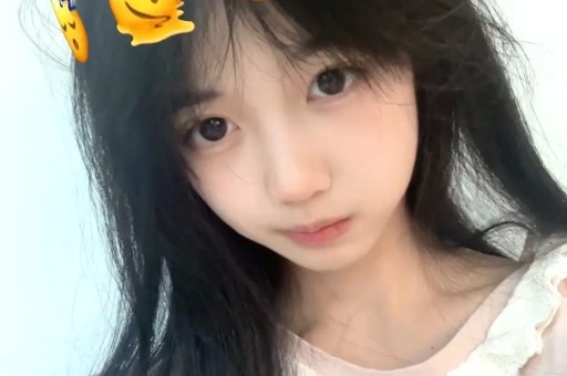 震惊！卢昱晓因片场不当行为塌房网友热议职业素养问题